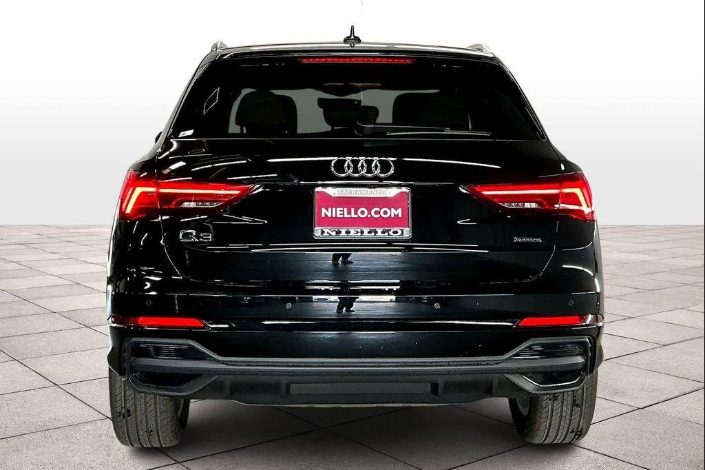 new 2025 Audi Q3 car, priced at $47,065