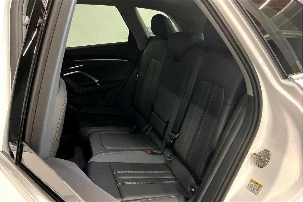 new 2025 Audi Q5 car, priced at $54,945