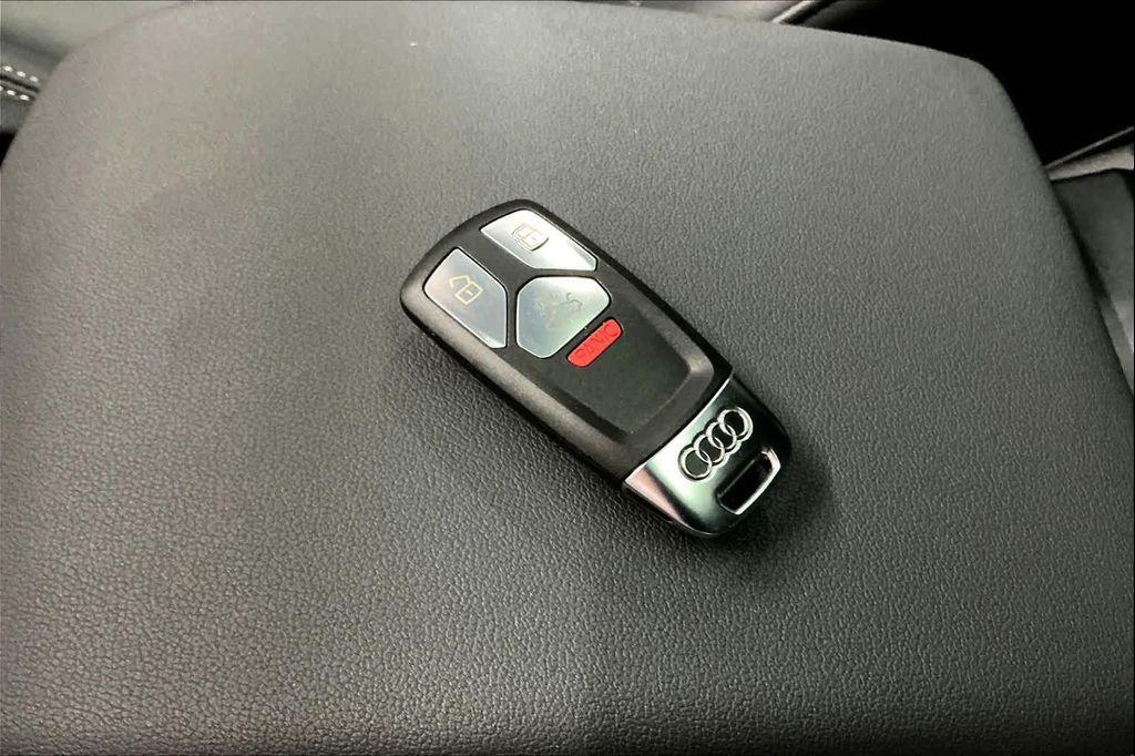 used 2022 Audi Q5 car, priced at $28,450