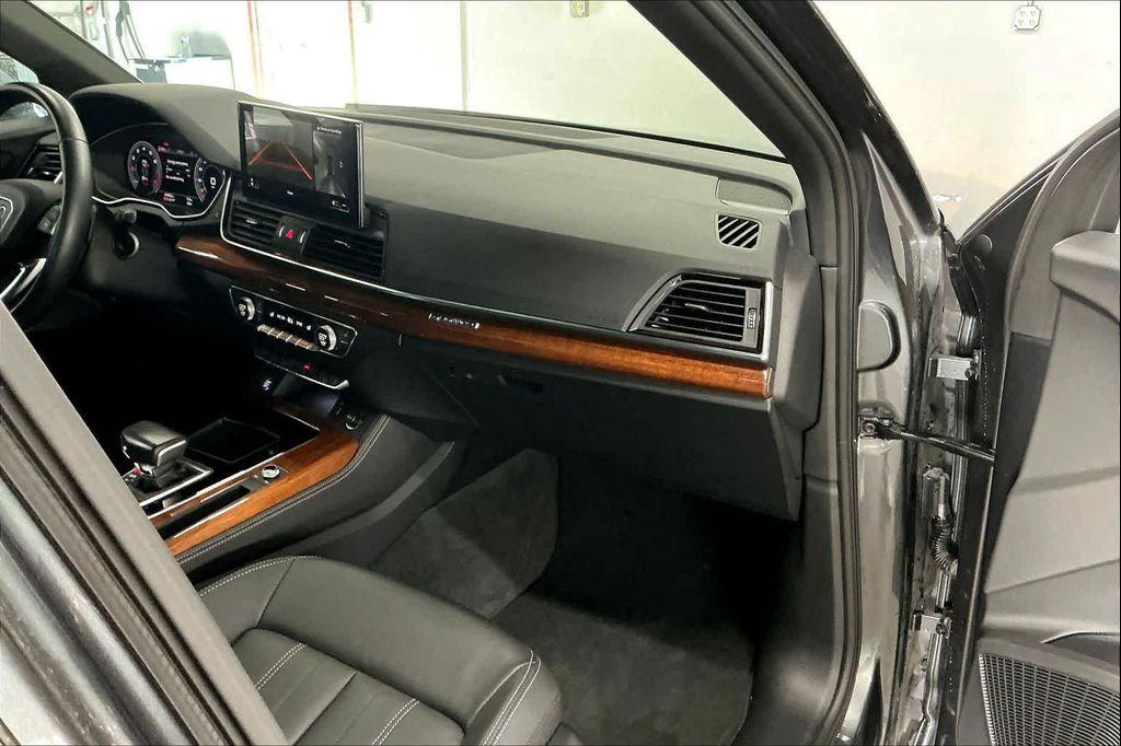 used 2022 Audi Q5 car, priced at $28,450
