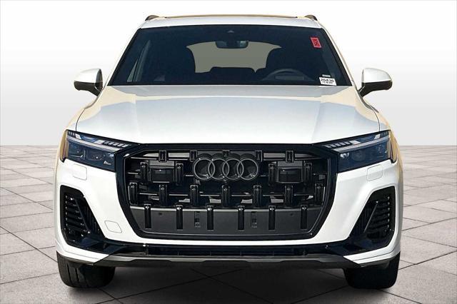 new 2025 Audi Q7 car, priced at $84,260