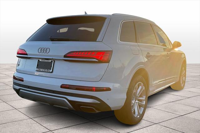 new 2025 Audi Q7 car, priced at $71,340