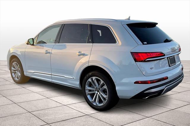 new 2025 Audi Q7 car, priced at $71,340