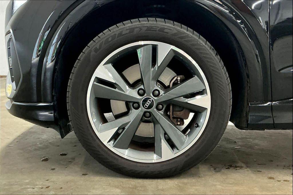 used 2022 Audi e-tron car, priced at $23,675