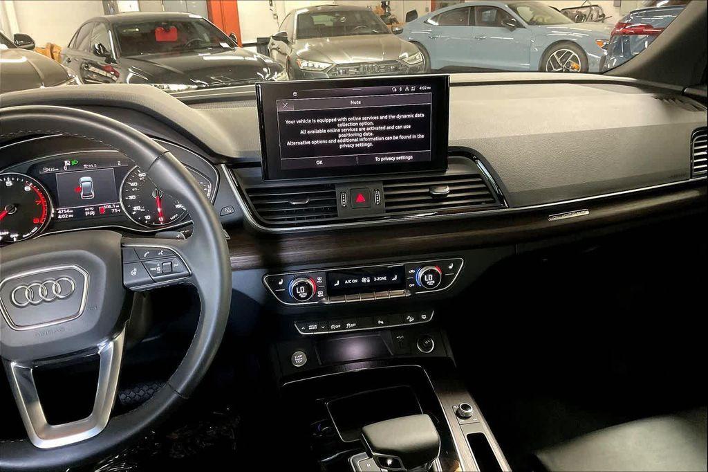 used 2025 Audi Q5 car, priced at $43,950