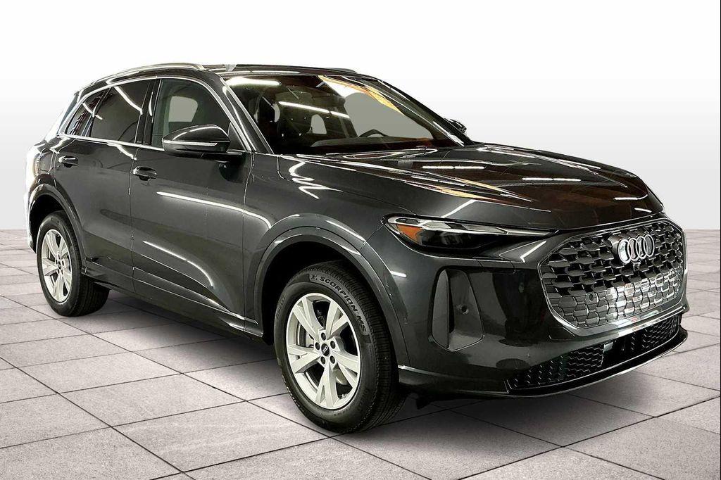 new 2025 Audi Q5 car, priced at $55,540