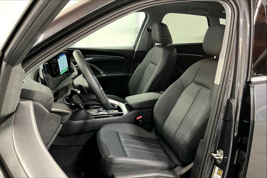 new 2025 Audi Q5 car, priced at $55,540