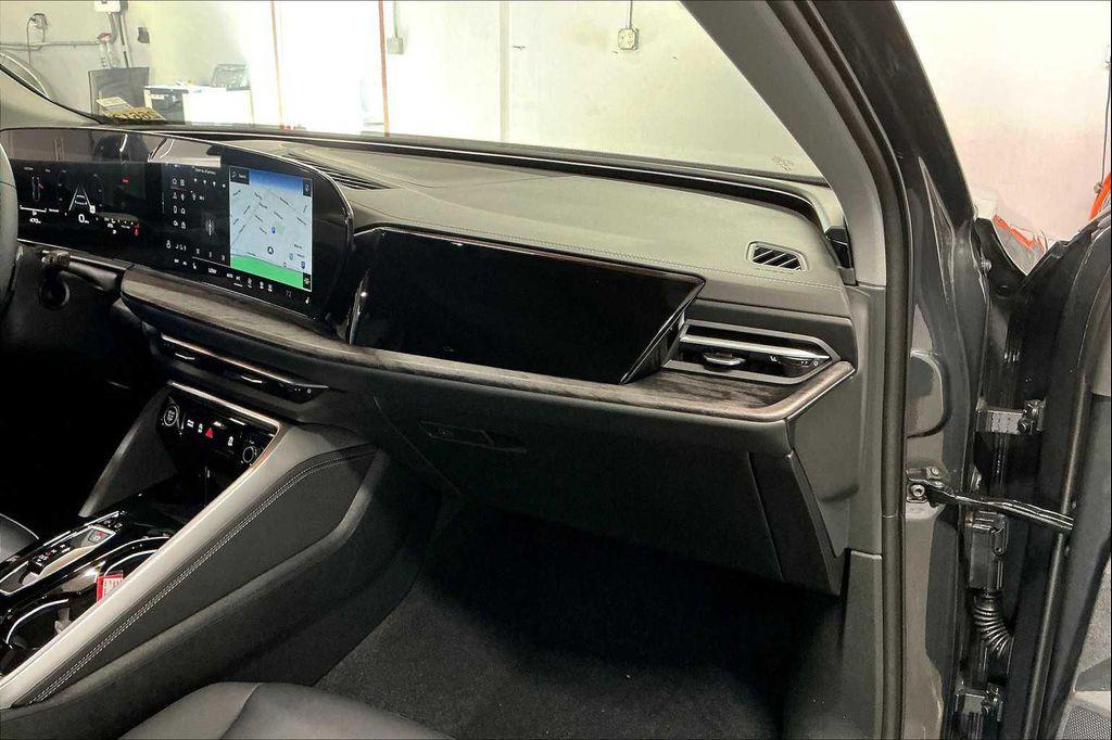 new 2025 Audi Q5 car, priced at $55,540