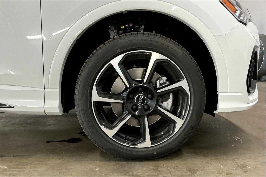 new 2025 Audi Q3 car, priced at $47,240