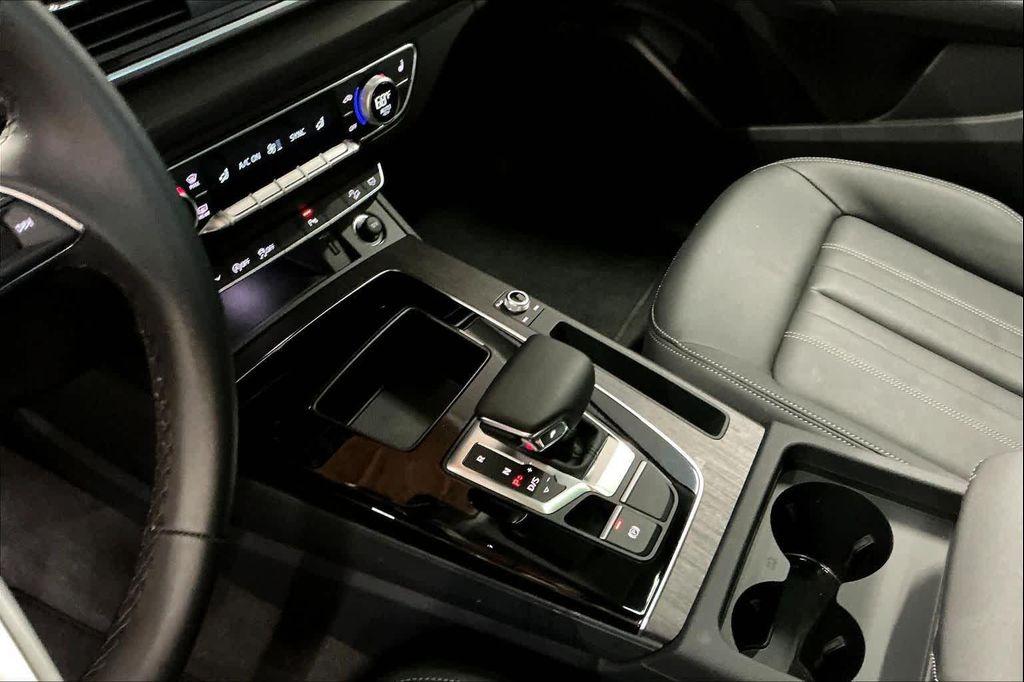 used 2025 Audi Q5 car, priced at $39,800