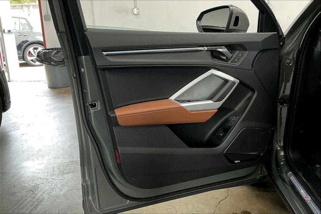 new 2025 Audi Q3 car, priced at $47,450