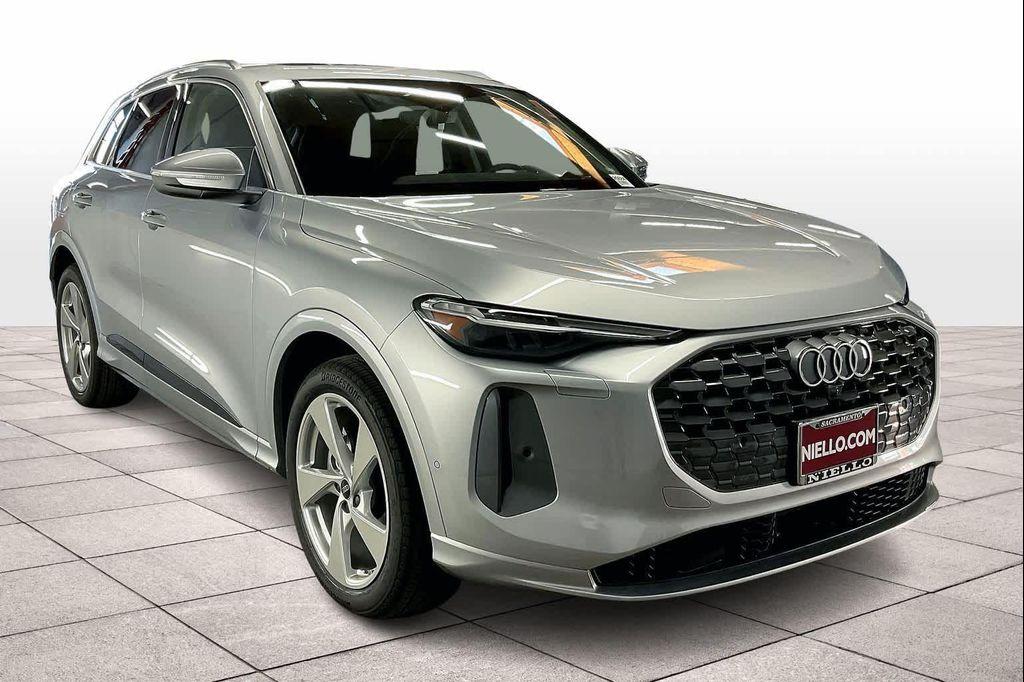 new 2025 Audi Q5 car, priced at $64,990