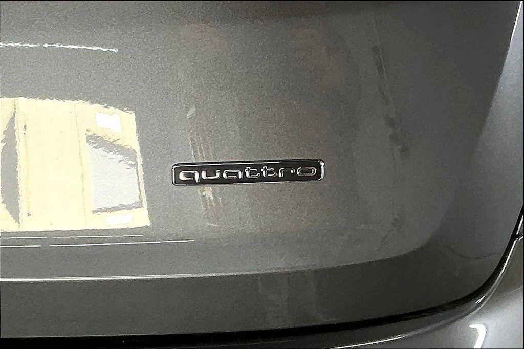 used 2023 Audi Q7 car, priced at $44,050