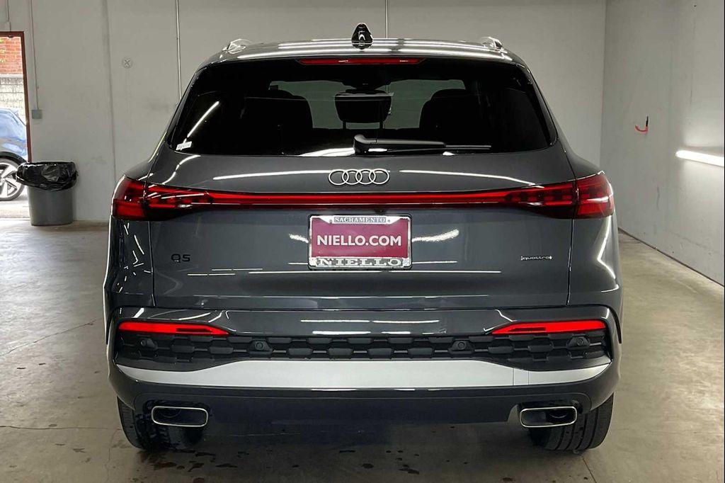 new 2025 Audi Q5 car, priced at $60,975