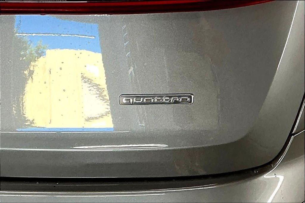 used 2022 Audi Q7 car, priced at $41,237