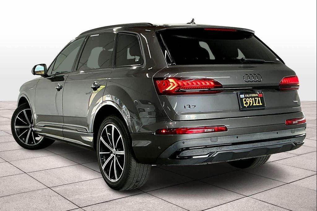 used 2022 Audi Q7 car, priced at $41,237