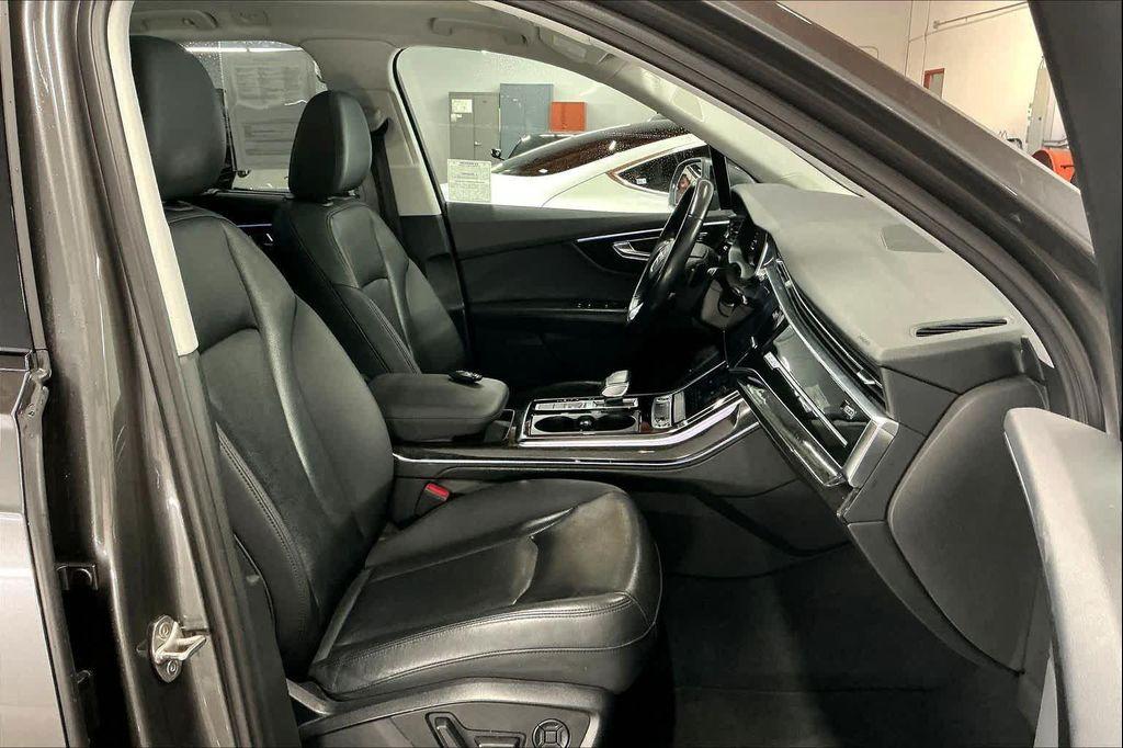 used 2022 Audi Q7 car, priced at $41,237