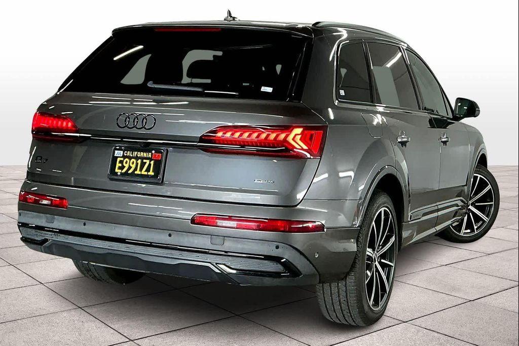 used 2022 Audi Q7 car, priced at $41,237