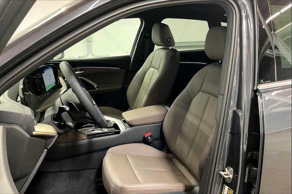 new 2025 Audi Q5 car, priced at $60,440