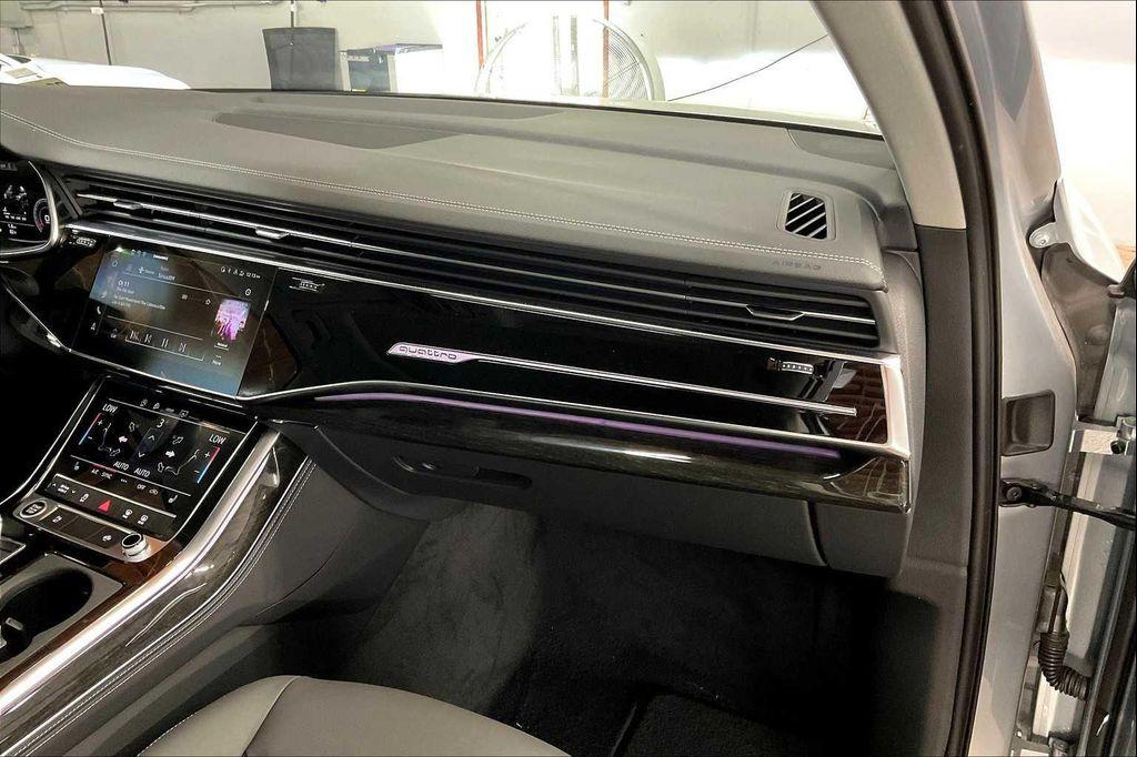 new 2025 Audi Q7 car, priced at $67,090