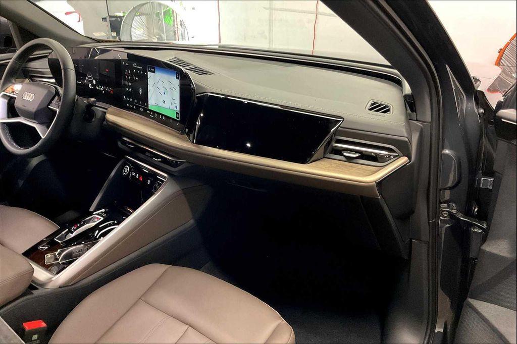 new 2025 Audi Q5 car, priced at $56,500