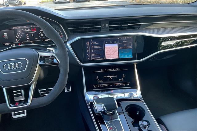 new 2025 Audi RS 6 Avant car, priced at $154,295