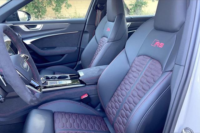 new 2025 Audi RS 6 Avant car, priced at $154,295