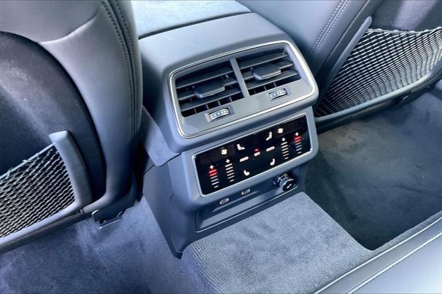 new 2025 Audi RS 6 Avant car, priced at $154,295