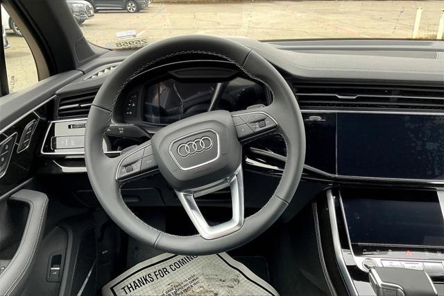 new 2025 Audi Q7 car, priced at $84,810