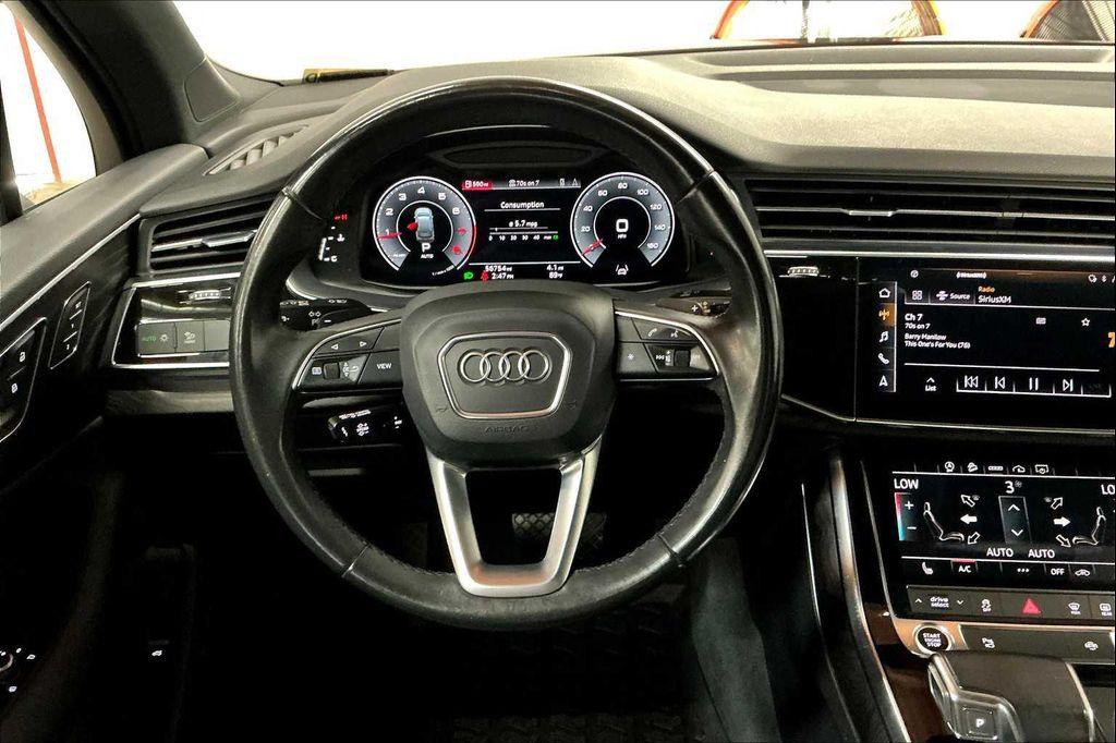used 2022 Audi Q7 car, priced at $31,400