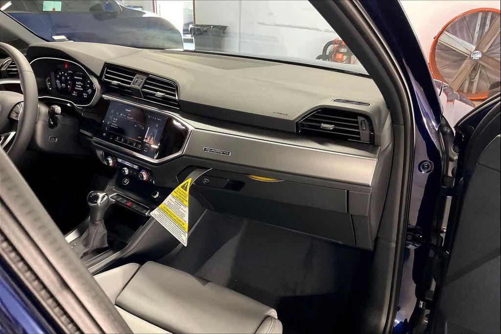 new 2025 Audi Q3 car, priced at $45,760