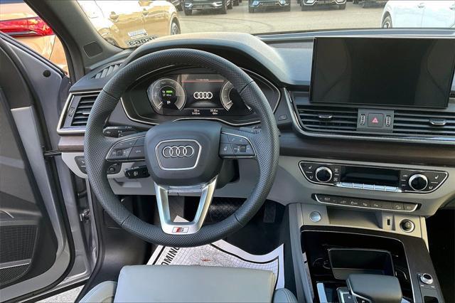 new 2025 Audi Q5 car, priced at $72,560