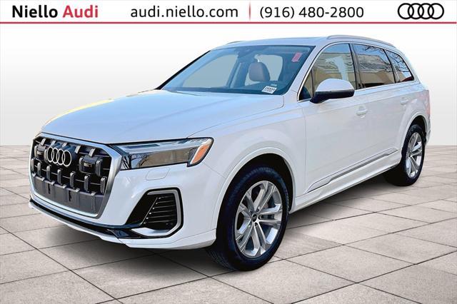 new 2025 Audi Q7 car, priced at $62,795