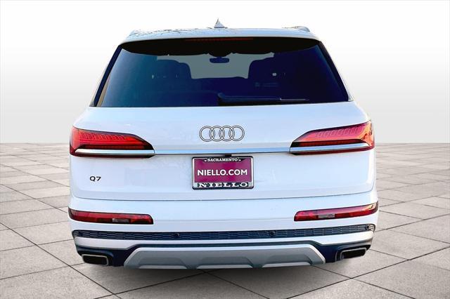 new 2025 Audi Q7 car, priced at $62,795