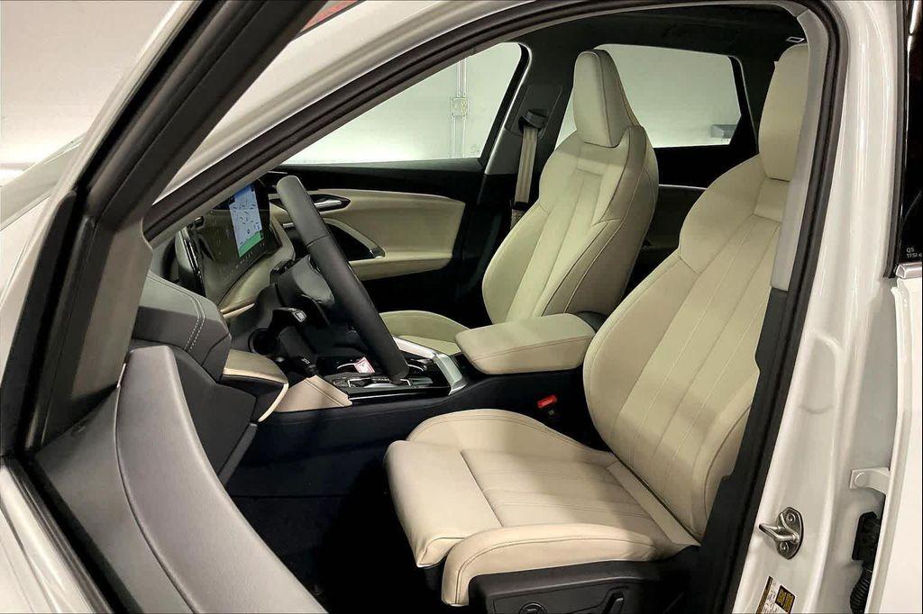 new 2025 Audi Q5 car, priced at $60,340