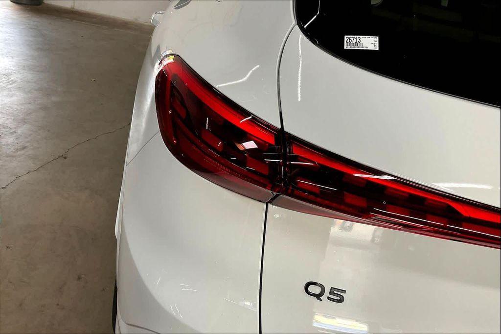 new 2025 Audi Q5 car, priced at $60,340