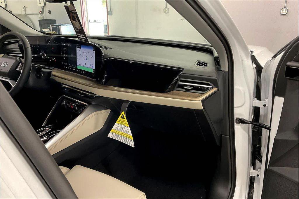 new 2025 Audi Q5 car, priced at $60,340