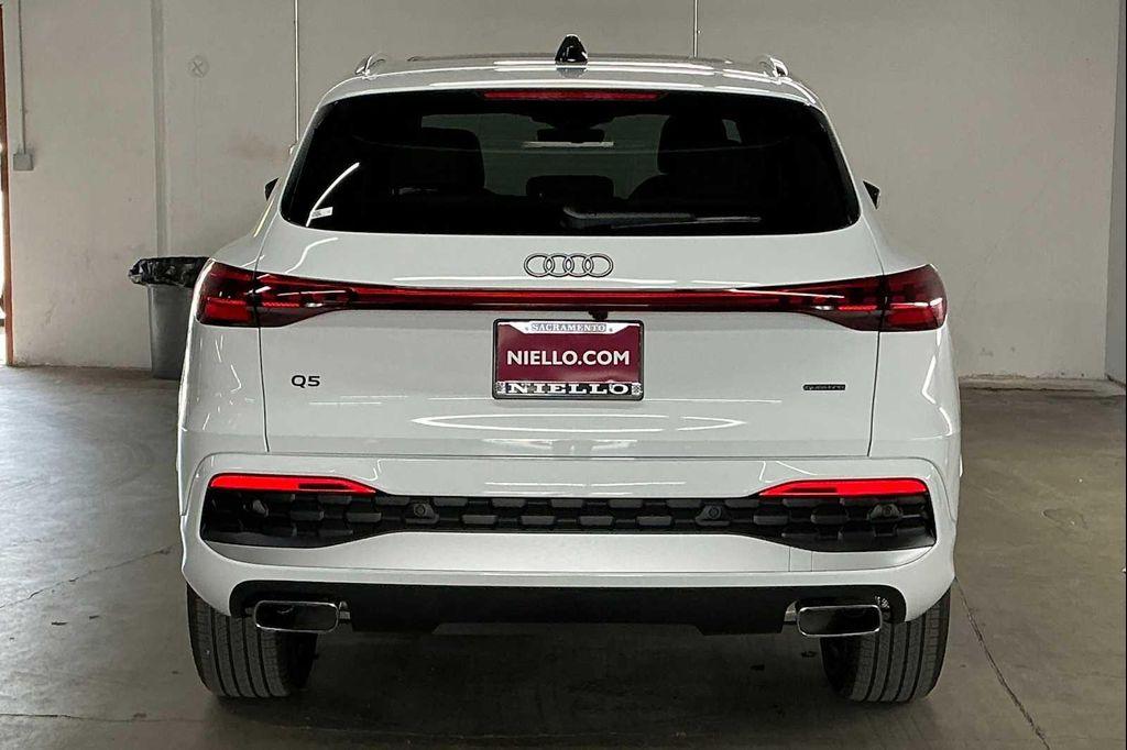 new 2025 Audi Q5 car, priced at $59,640