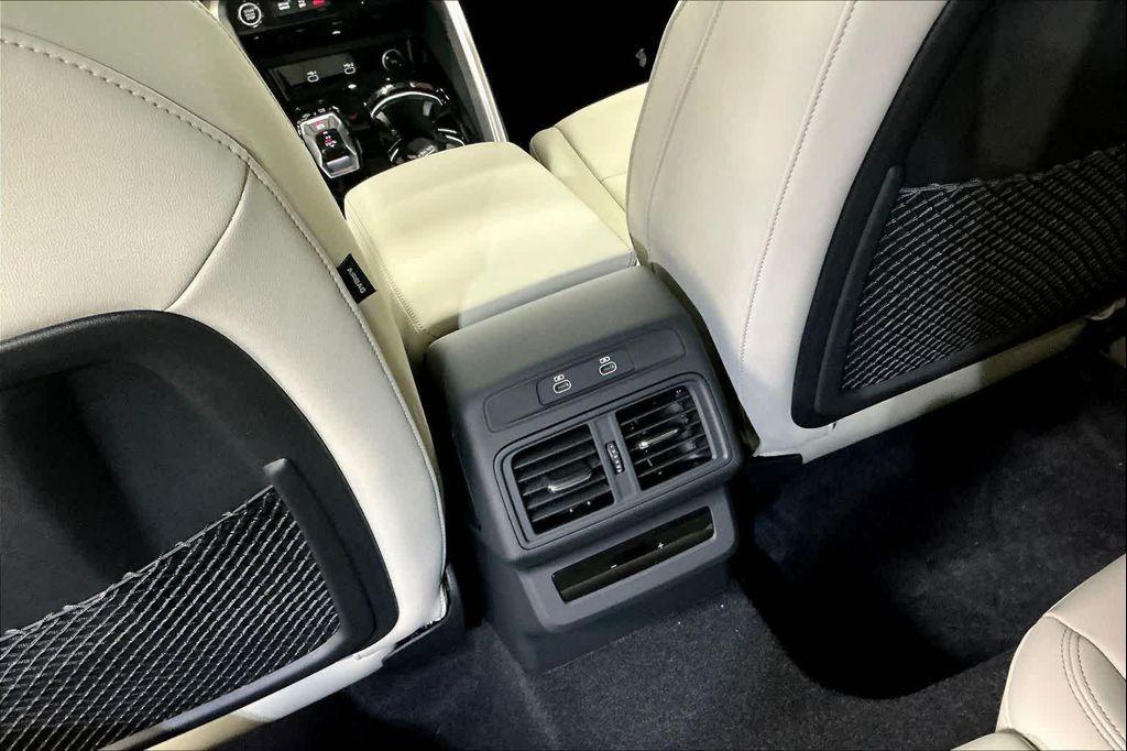 new 2025 Audi Q5 car, priced at $59,640