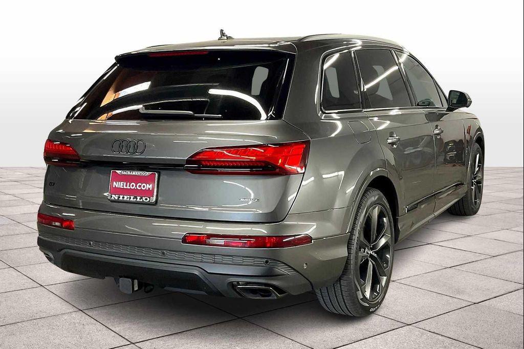 new 2025 Audi Q7 car, priced at $85,850