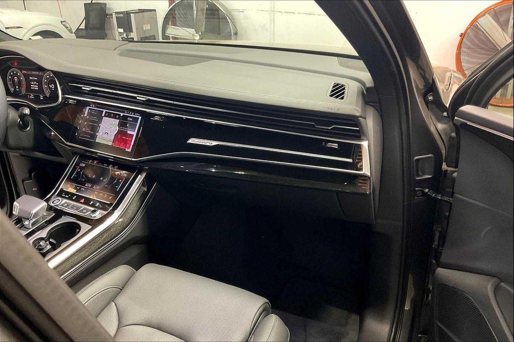 new 2025 Audi Q7 car, priced at $85,850