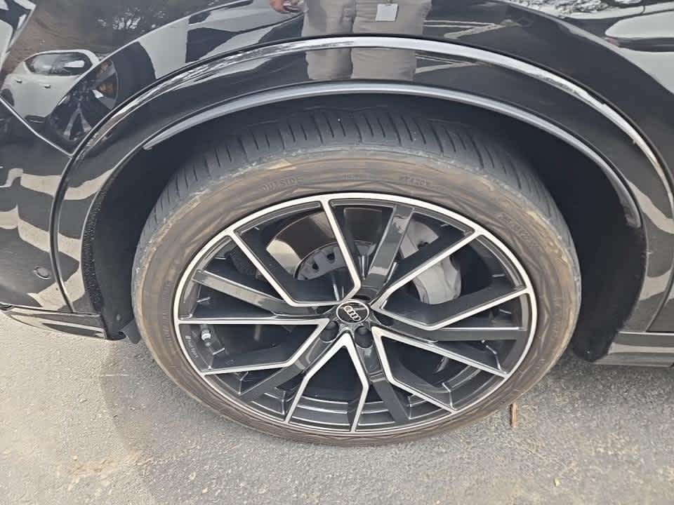 used 2022 Audi Q7 car, priced at $42,900