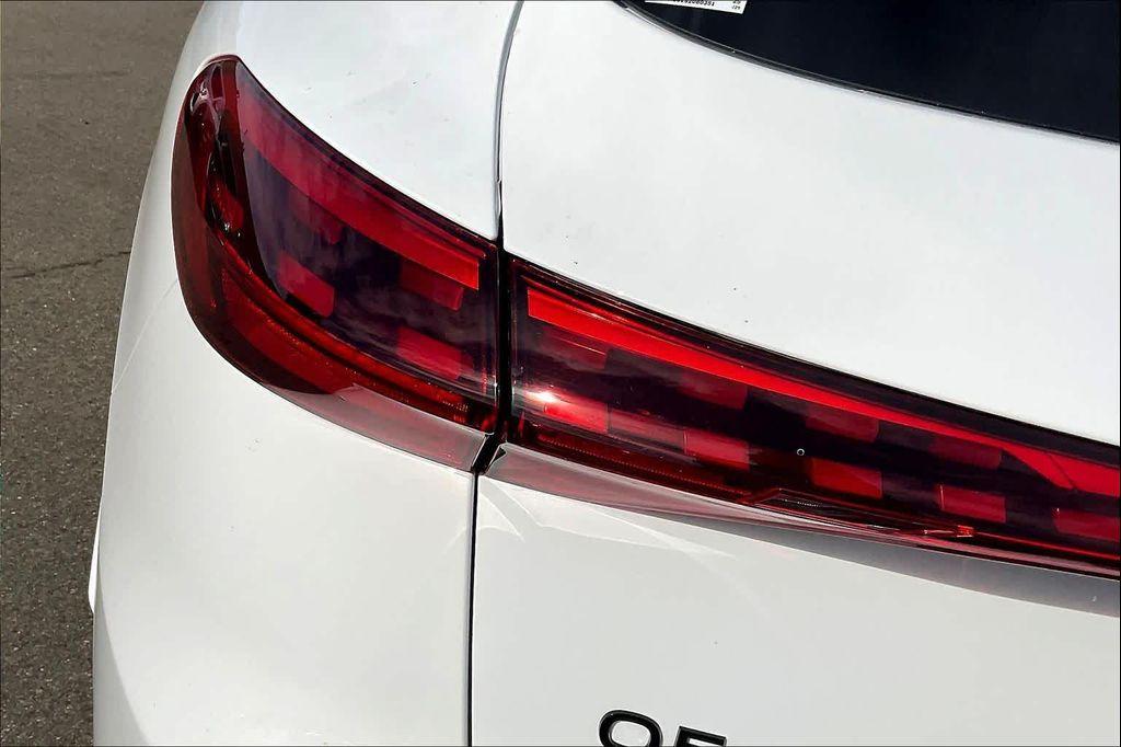 new 2025 Audi Q5 car, priced at $59,995