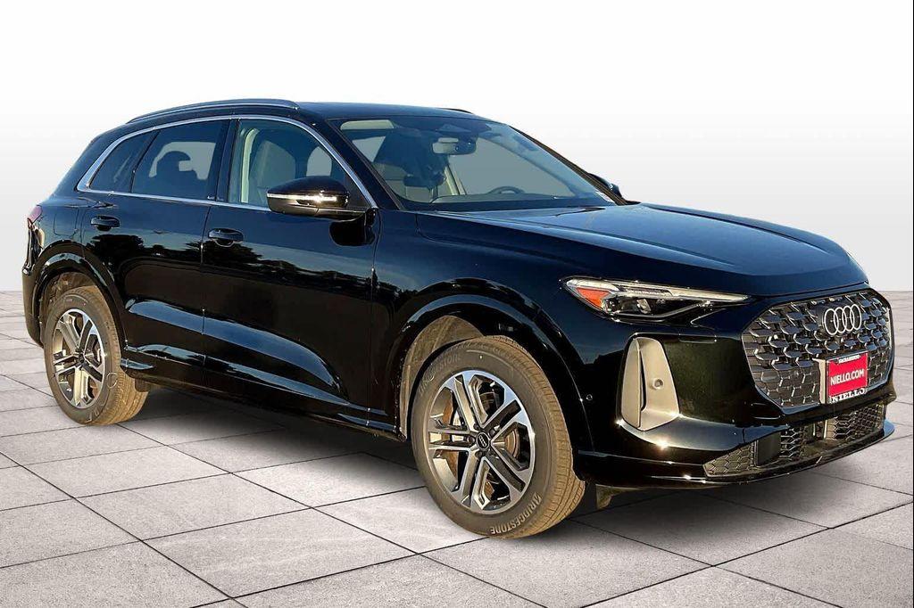 new 2025 Audi Q5 car, priced at $61,240