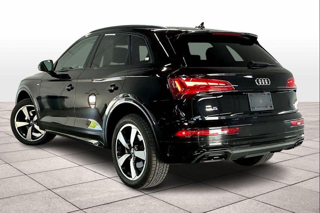 used 2022 Audi Q5 car, priced at $28,375