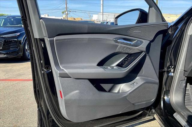 new 2025 Audi Q6 e-tron car, priced at $72,450