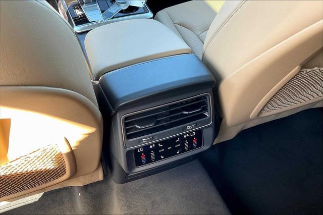 new 2025 Audi Q7 car, priced at $74,895