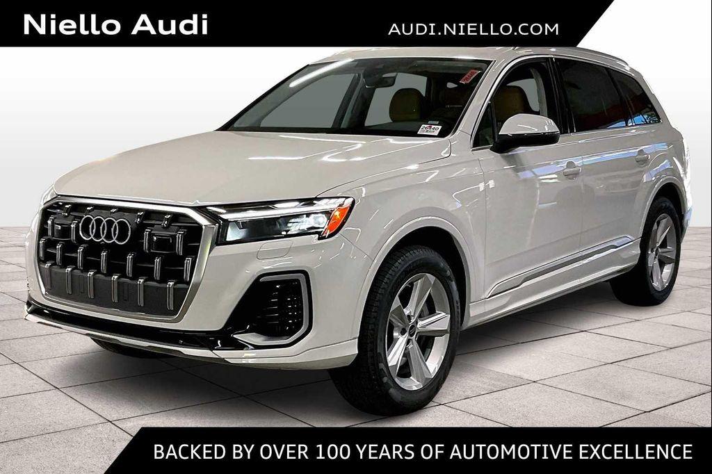 new 2025 Audi Q7 car, priced at $62,095