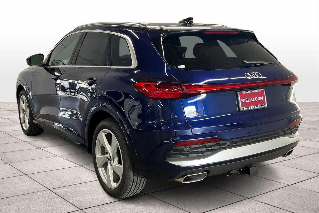 new 2025 Audi Q5 car, priced at $63,940