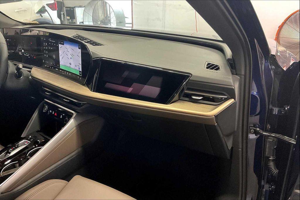 new 2025 Audi Q5 car, priced at $63,940